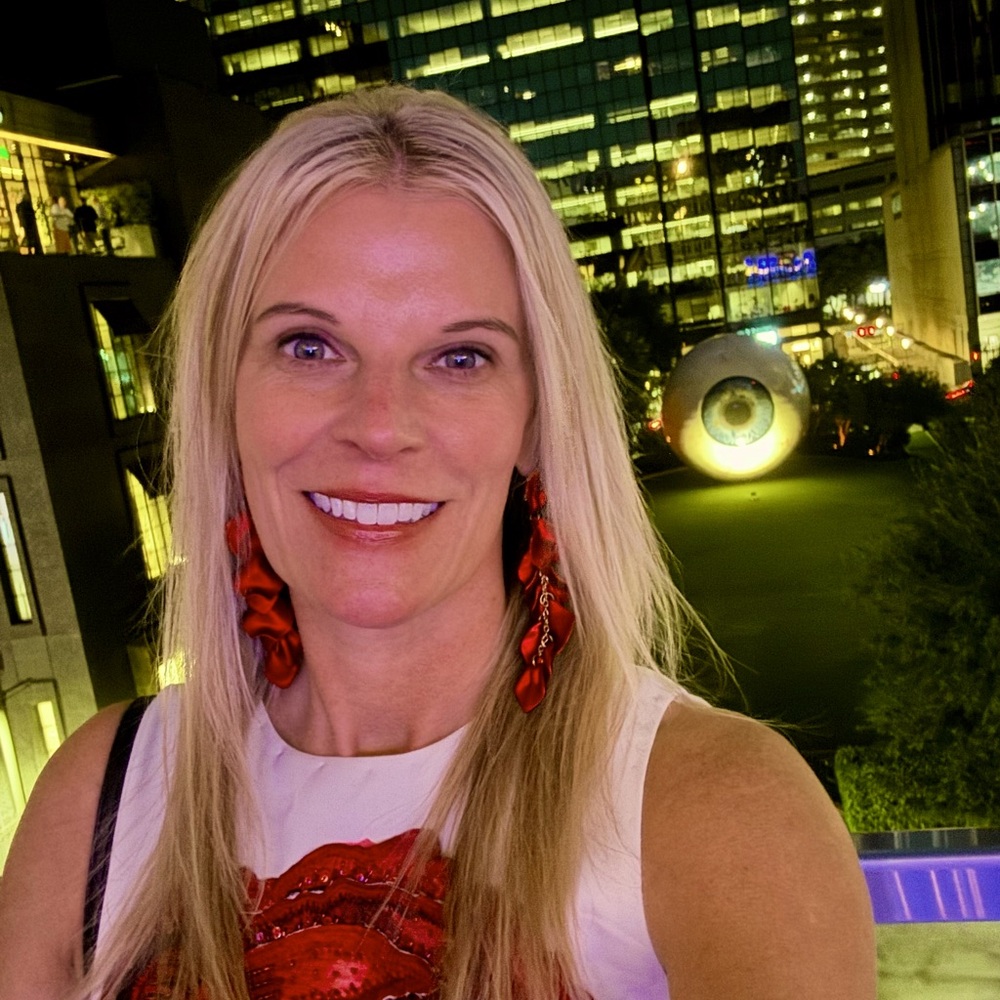 Meet your Posher, April